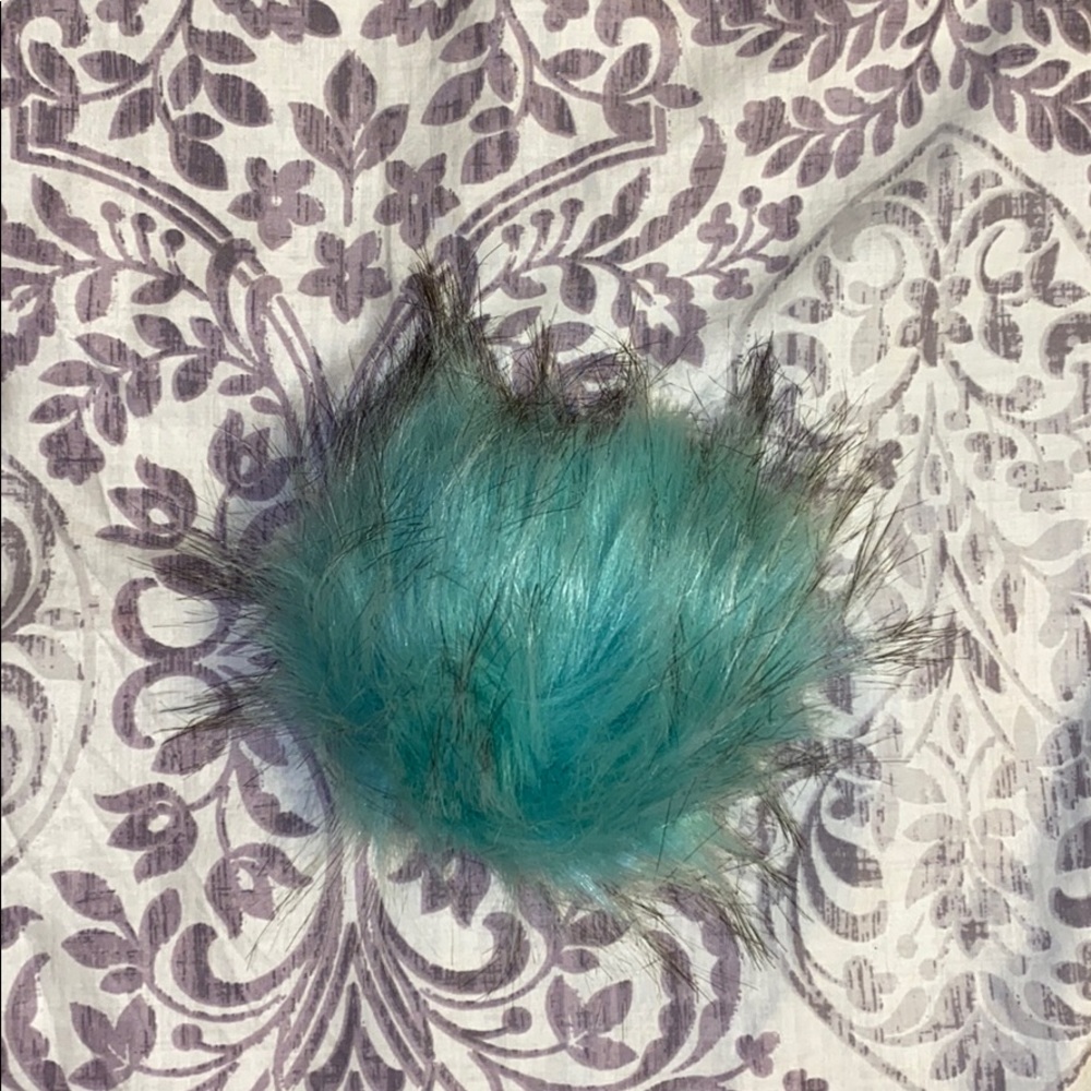 Love Your Melon Pom